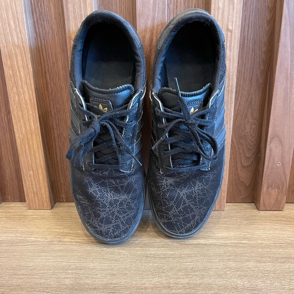 Adidas reflective shoes - Picture 6 of 12